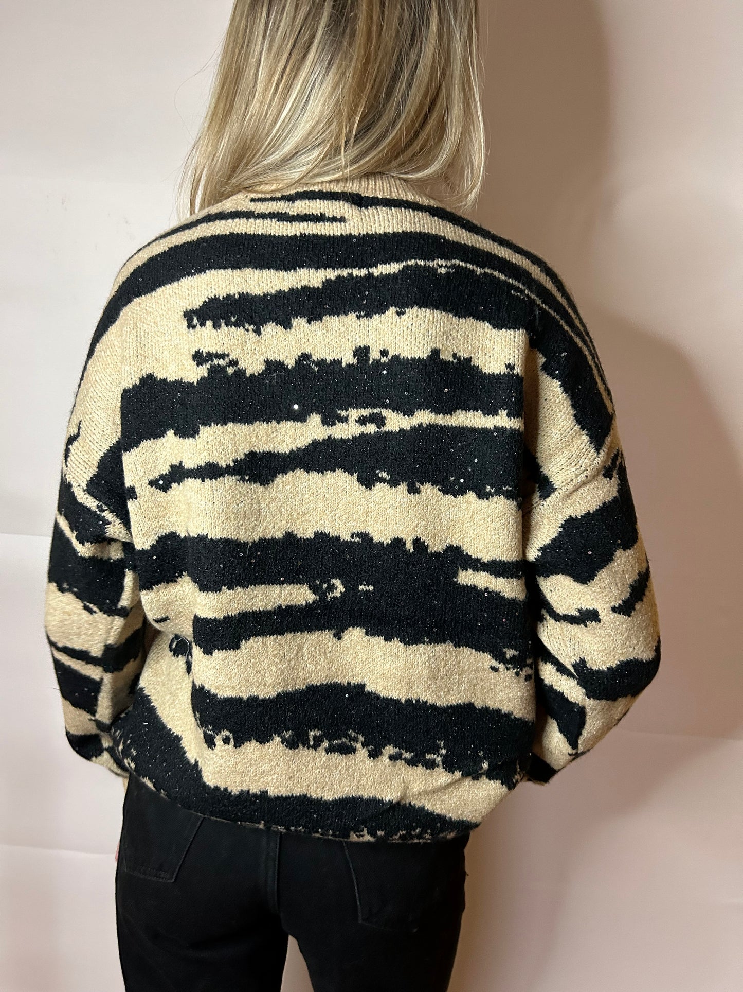 Pull camel